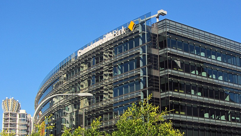 Гладкие линии здания. Лучшие банки мира фото. Самый крутой банк. Банк. Самый богатый банк мира.